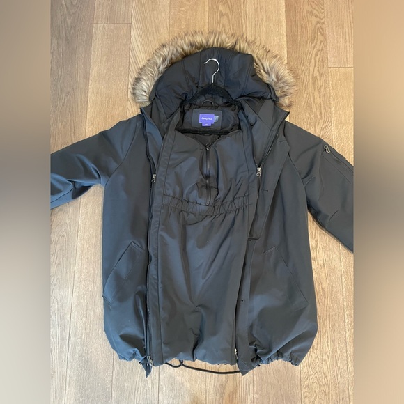 Seraphine Jackets & Coats Seraphine Mens Parka W Baby Pouch Jacket